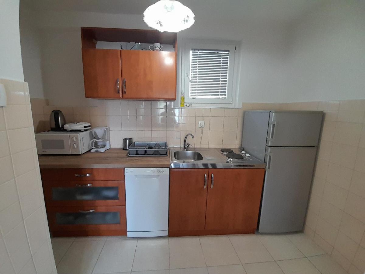 Ferienwohnung App Goga Umag Exterior foto