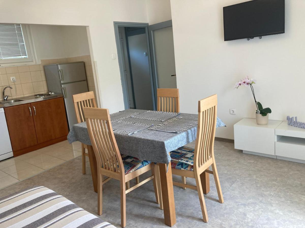 Ferienwohnung App Goga Umag Exterior foto
